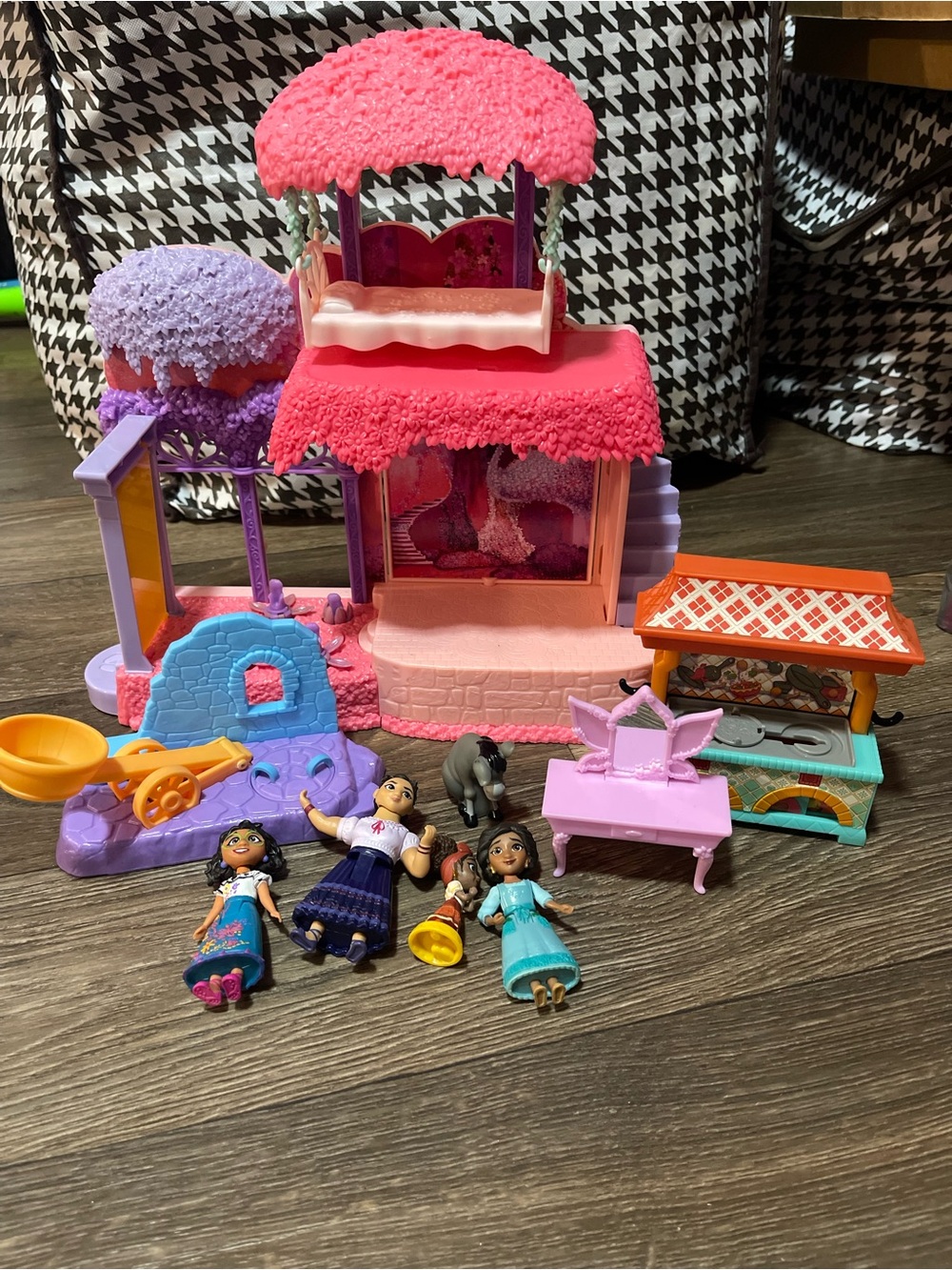 Encanto Pink and Purple Kids Playset with Mini Dolls and Accessories